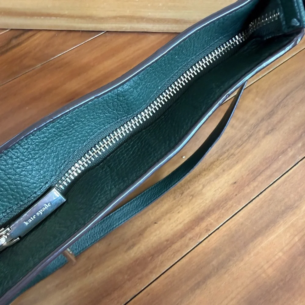 Kate Spade Forest Green Crossbody Minimal Chic Capsule Wardrobe Everyday Luxury - Picture 5 of 12